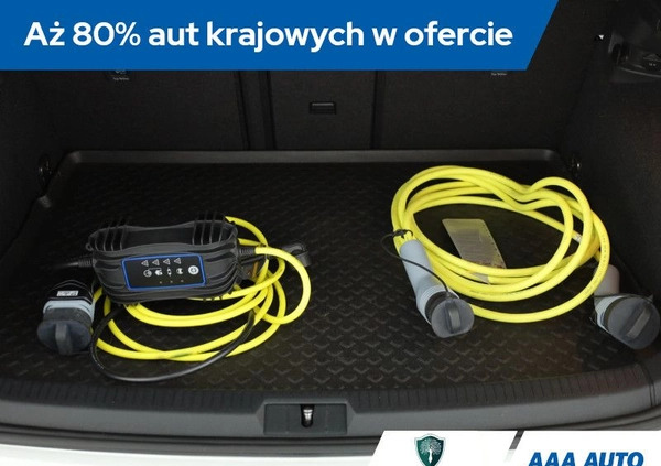 Volkswagen Golf cena 65000 przebieg: 47934, rok produkcji 2018 z Barwice małe 277